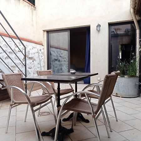 Maison De Charme Avec Patio Et Terrasse De Toit Estagel Экстерьер фото