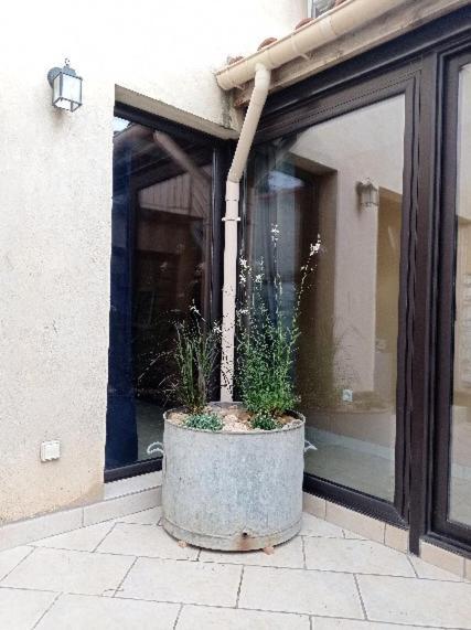 Maison De Charme Avec Patio Et Terrasse De Toit Estagel Экстерьер фото